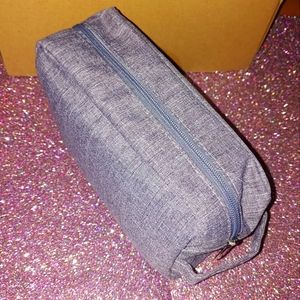$5 Men's Grey Toiletry Travel Bag with Handle